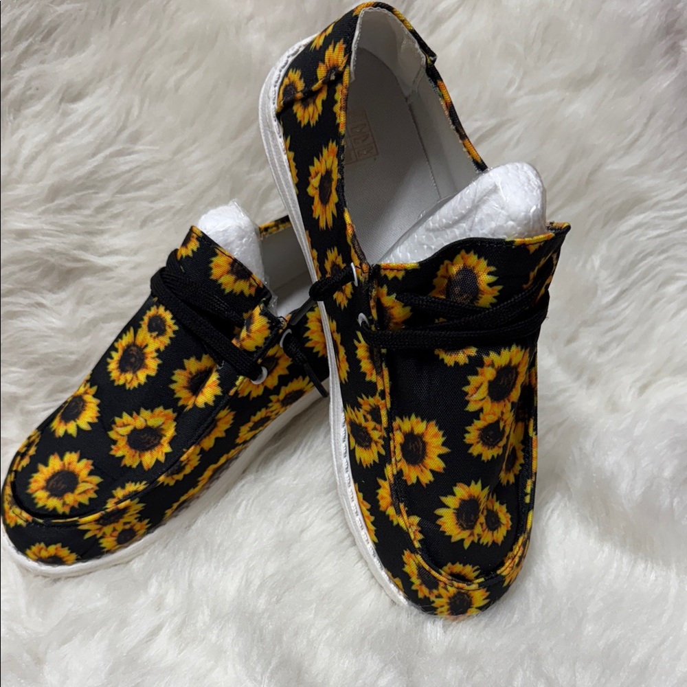 Sunflower Print Casual Shoes